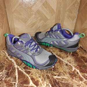 Puma women's running shoes sneakers purple size 7. 188